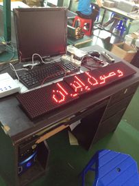 Muestra móvil del mensaje LED del solo autobús programable del color, exhibición llevada anuncio publicitario rojo P16